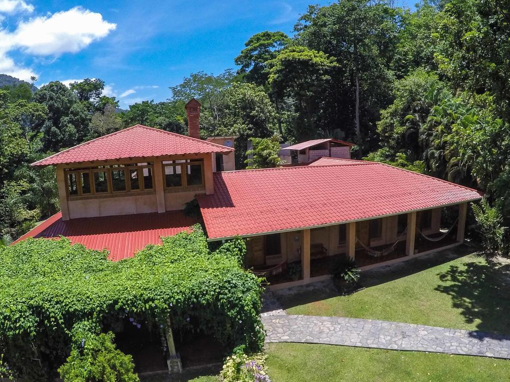 La Villa De Soledad ลาเซย์บา ภายนอก รูปภาพ